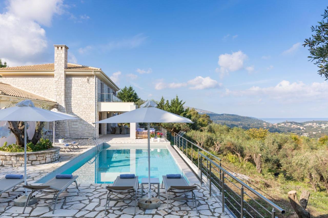 Villa White Stone By Rodostamo Collection Kassiopi Luaran gambar